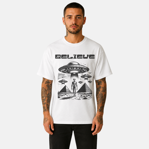 Alien Graphic T-Shirt