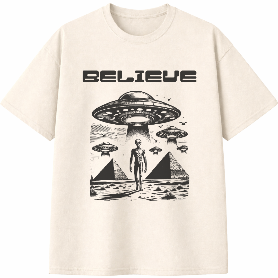 Alien Graphic T-Shirt