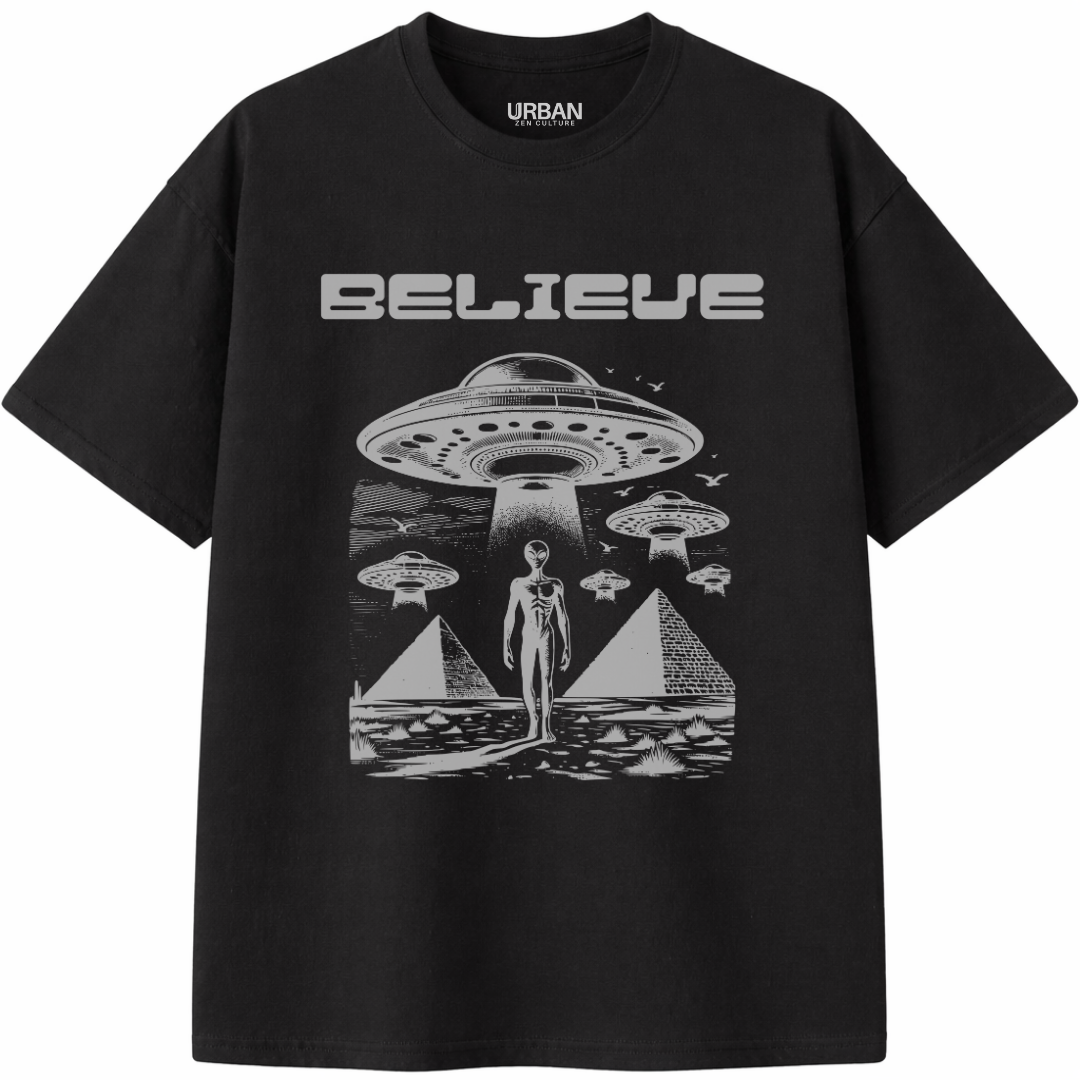 Alien Graphic T-Shirt